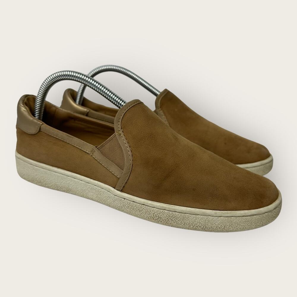 UGG Womens size 9 Cas Slip-On Chestnut Leather Suede 1019217 f27021C